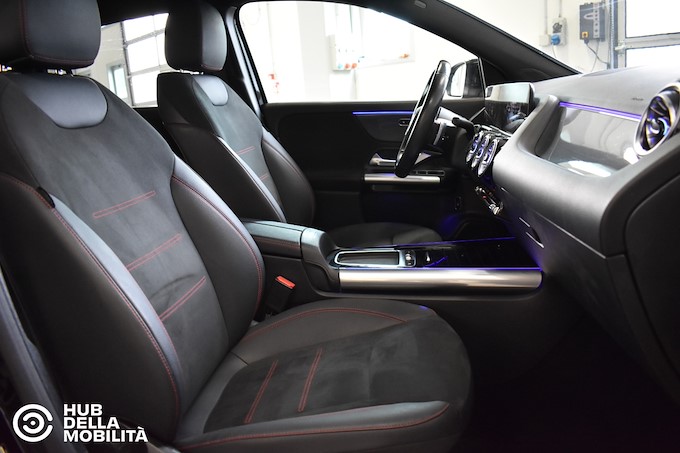 MERCEDES-BENZ GLA 180 d Automatic AMG Line Advanced Plus